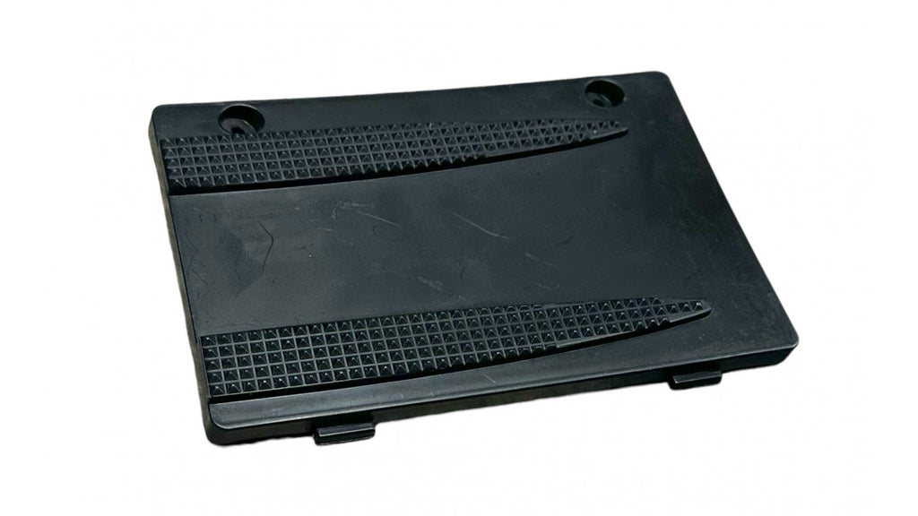 [103] COUVERT DE BATTERIE NOIR SOLISTA SEF6-2-3 (SCOOTTERRE OEM)