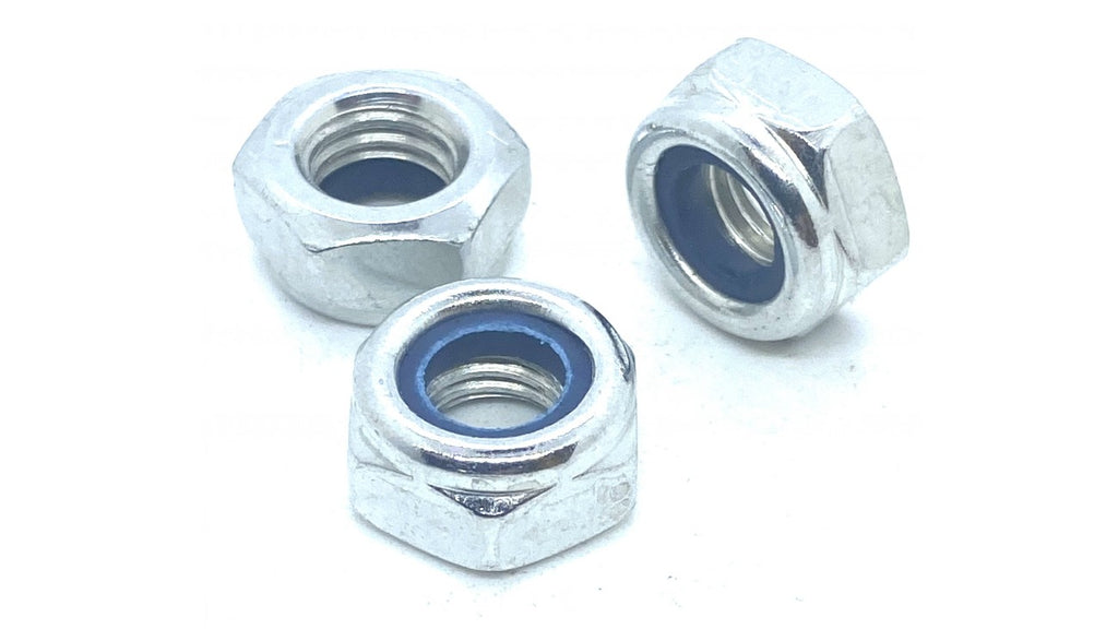 [12] NOIX 8MM AVEC BARRURE CHROME RK2-2-2 (SCOOTTERRE OEM)