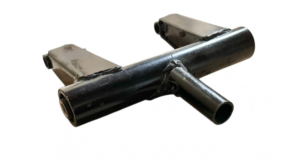 [4] SUPPORT DE MOTEUR