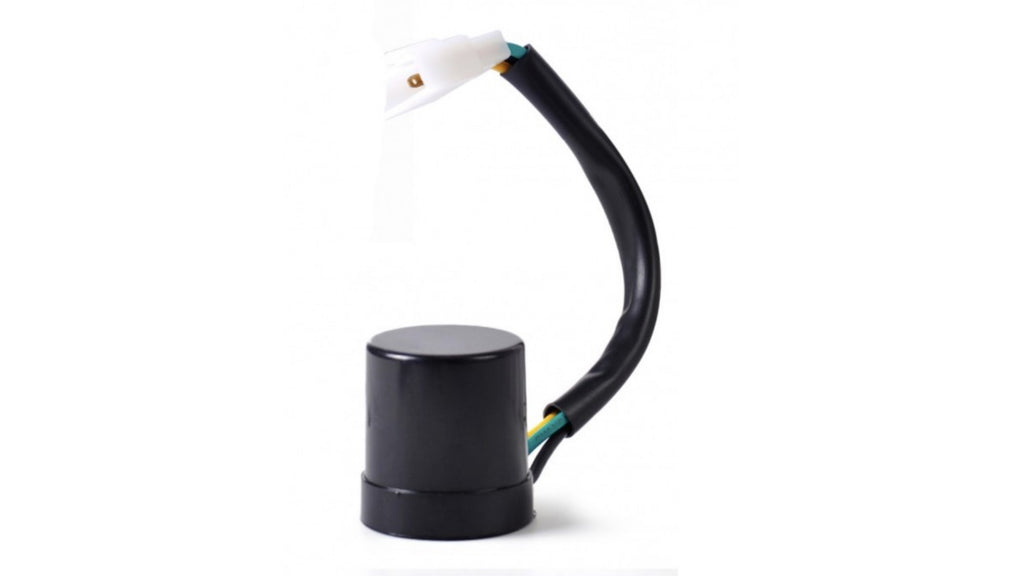 [5] RELAIS DE CLIGNOTANT (3 FILS) RI6-5-4 (SCOOTTERRE OEM)
