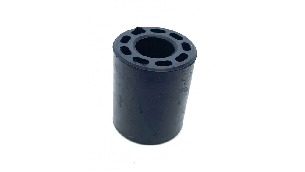 [7] CAOUTCHOUC TAMPON DE SUPPORT DE MOTEUR RK10-5-4 (SCOOTTERRE OEM)