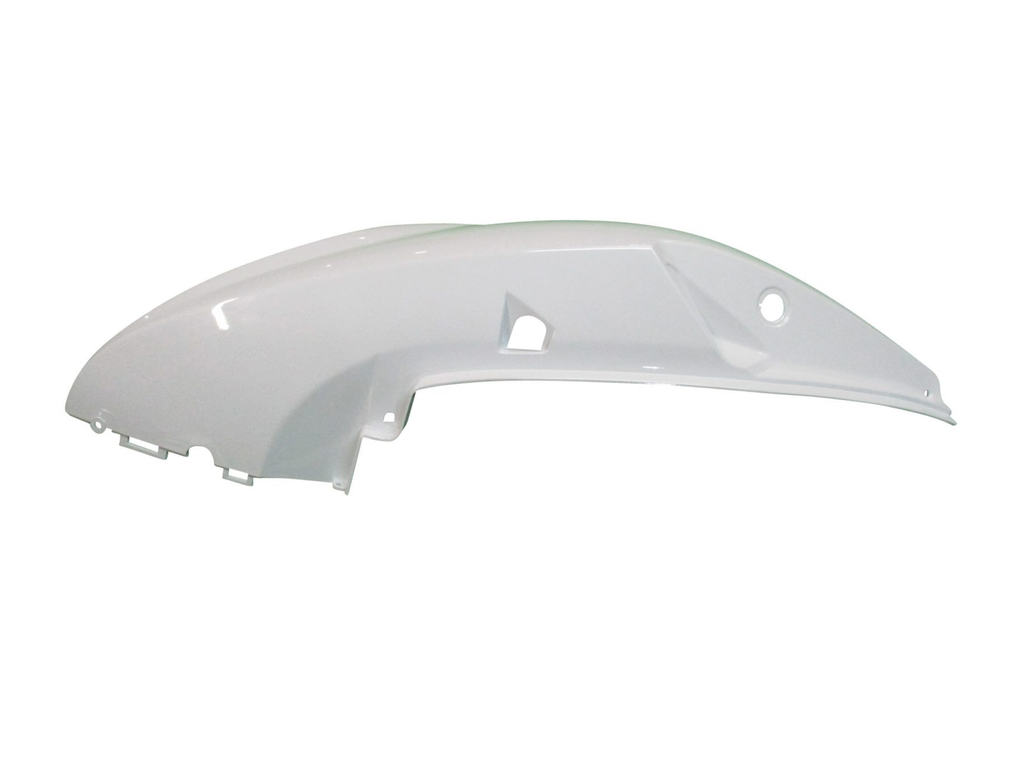 [16] Jewel White Rear Left Cover (Adly OEM GTA / GTS-R)