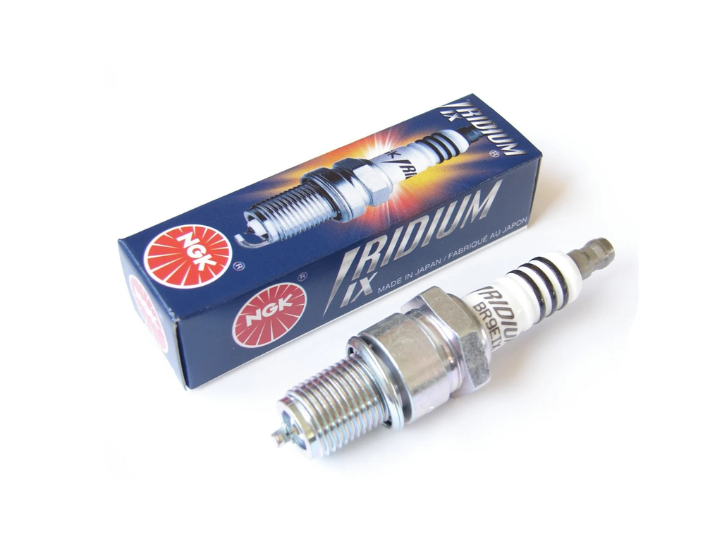 Iridium Spark Plug NGK BR10EIX (Removable Tip) - Bougie Scooter BR10EIX ix performance socoter plug adly pgo eton bws sport bwsr Iridium Spark Plug NGK BR9EIX (Removable Tip) - Bougie Scooter BR9EIX