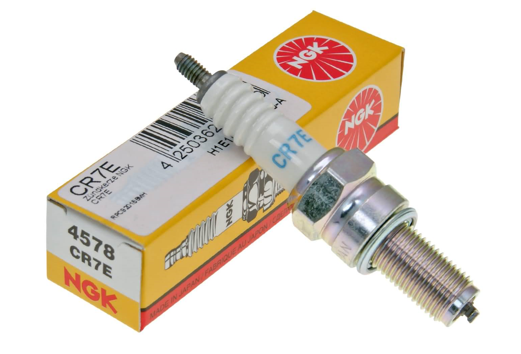 NGK Spark Plug CR7E - Bougie d'allumage NGK CR7E - CR7E