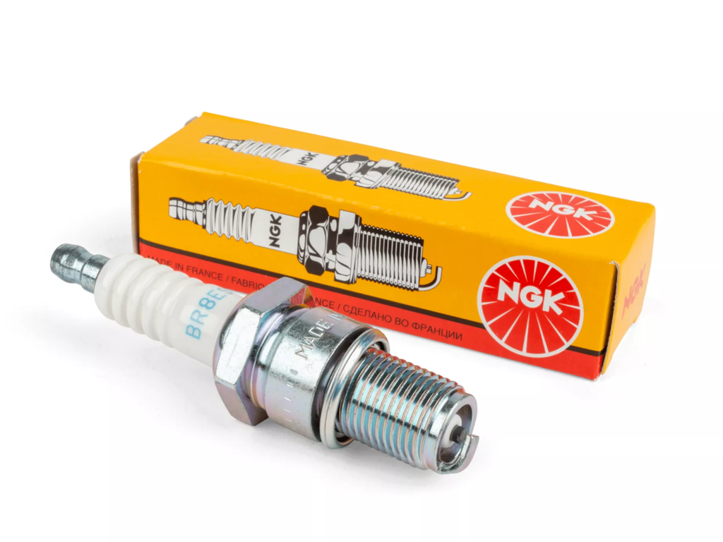 Spark Plug NGK BR8ES (Removable Tip) - Bougie NGK Scooter BR8ES-5722 ADLY PGO YAMAHA BWS R BWS SPORT PLUG MOTEUR MALOSSI FONTE
