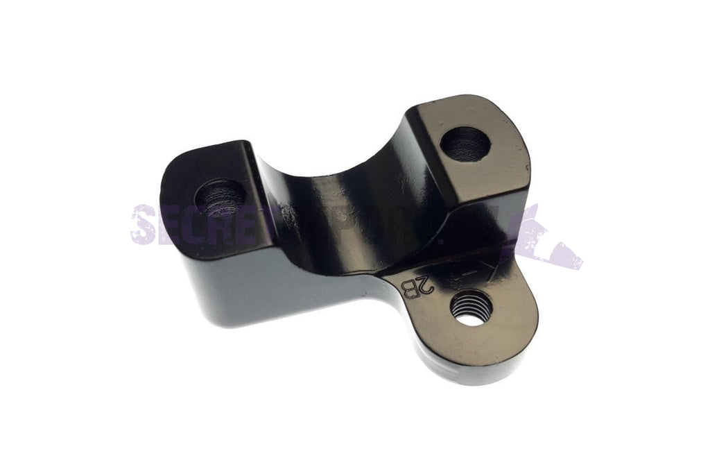 Handlebar Upper Left Clamp Adly OEM (Adly GTC) - Collier de serrage supérieur gauche pour guidon Adly OEM (Adly GTC) - 53102-145-00A