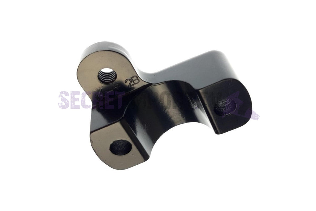 Handlebar Upper Right Clamp Adly OEM (Adly GTC) - Collier de serrage supérieur droit pour guidon Adly OEM (Adly GTC) - 53103-145-00A