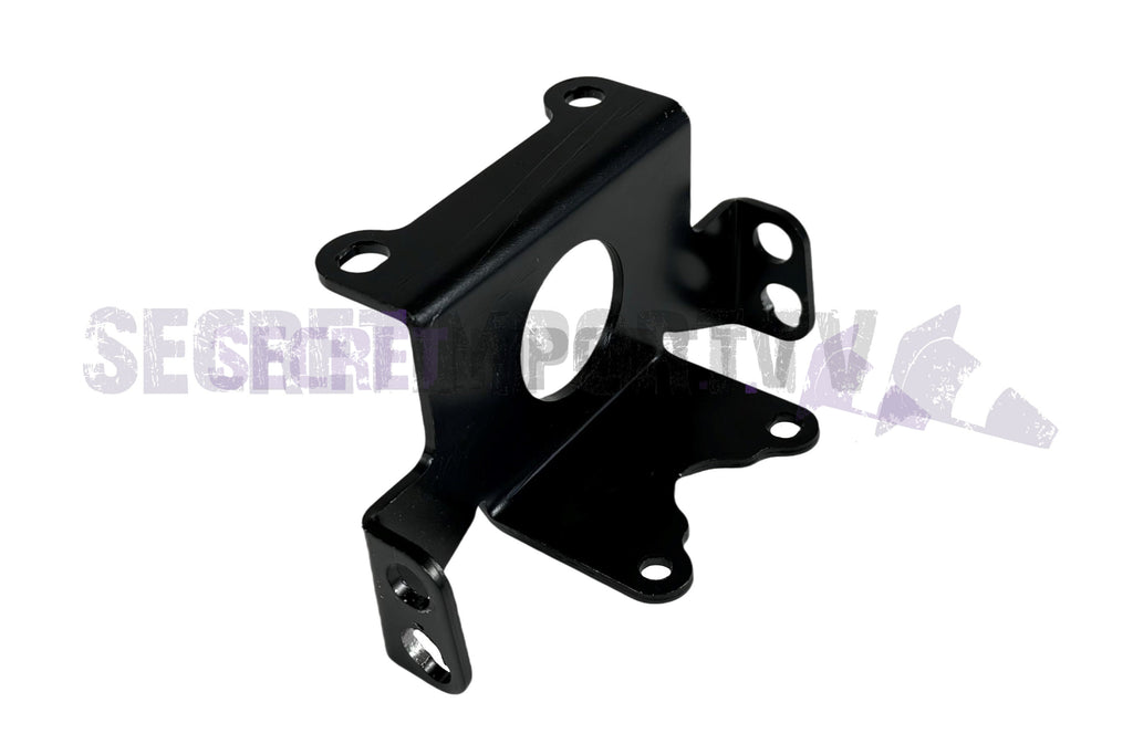 Tail Light Fixing Bracket Adly OEM (Adly GTC) - Support Lumière Arrière Adly GTC 50357-361-000 Voici le support de lumière arrière d'origine. Elle convient pour les modèles Adly GTC/Bulleyes 50cc 2 temps.Here is the original rear light bracket. It is suitable for Adly GTC/Bulleyes 50cc 2-stroke models.